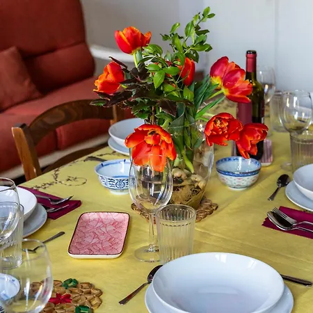 San Giovanni Apartment *